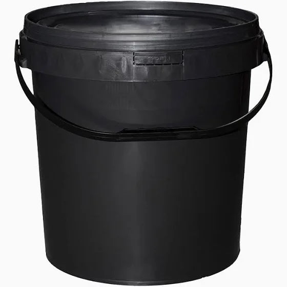 20lt Black bucket with handle